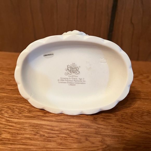 Precious Moments Growing In Grace Age 3 - Picture 5 of 5